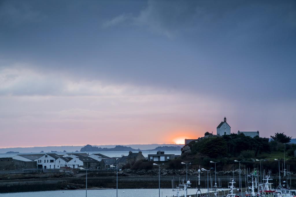 Hotel Mercure Roscoff Bord De Mer エクステリア 写真